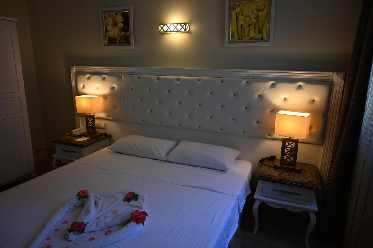 Telmessos Select Hotel - Adult Only Ölüdeniz Buitenkant foto