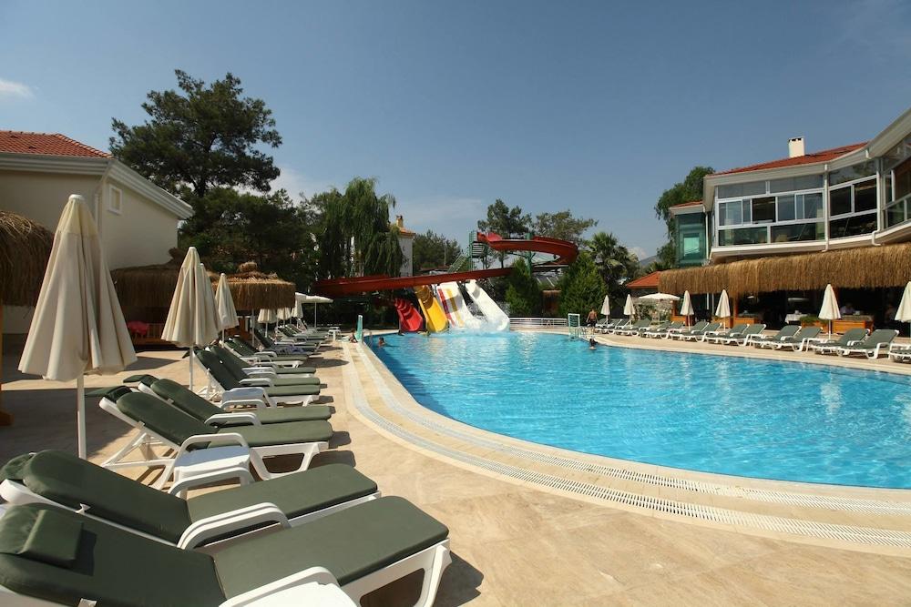 Telmessos Select Hotel - Adult Only Ölüdeniz Buitenkant foto