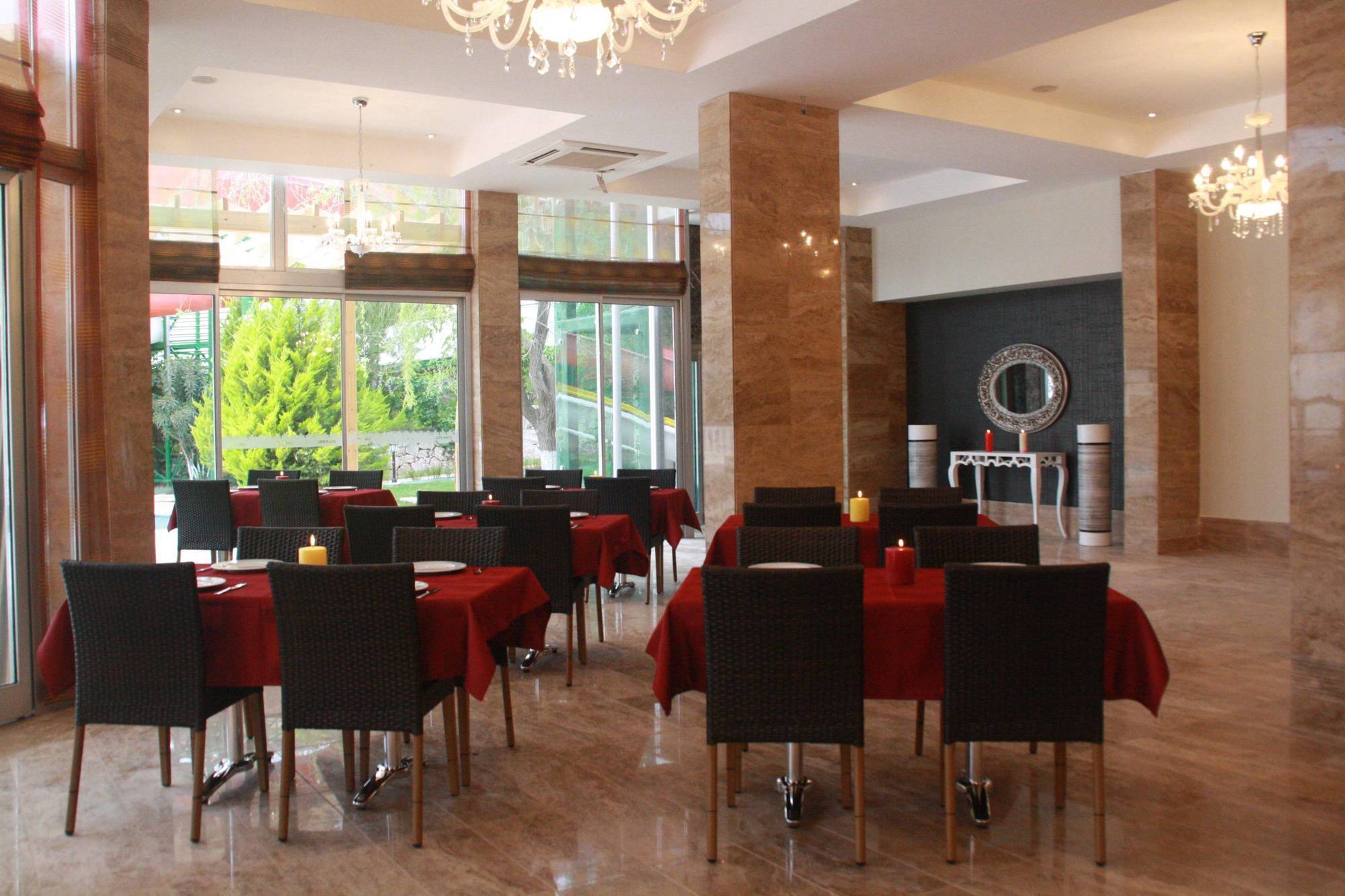 Telmessos Select Hotel - Adult Only Ölüdeniz Buitenkant foto